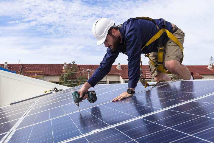 Pose de panneaux photovoltaïques Albi
